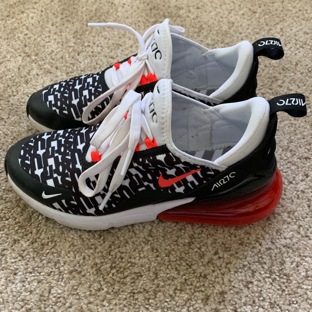 Nike Air 270